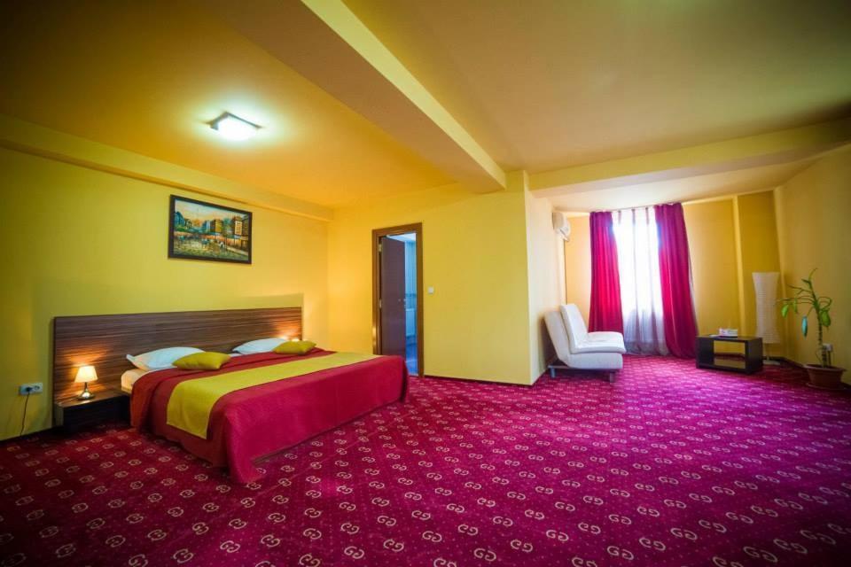 Hotel Gclub Breaza  Ruang foto
